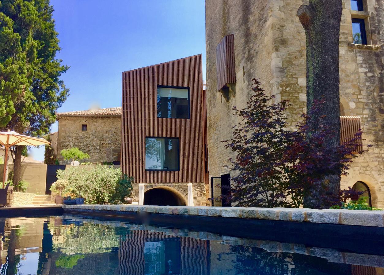 Tour Sarrazine De Montaren Bed & Breakfast Exterior photo